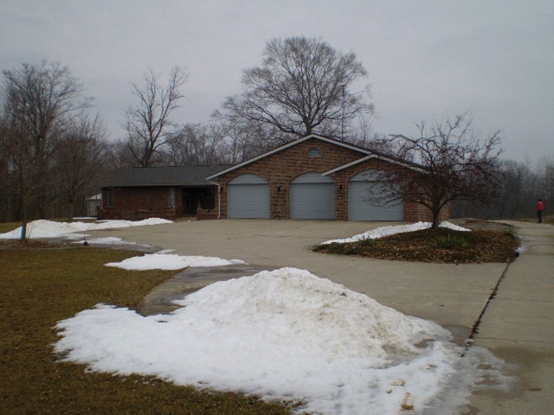 Property photo 125