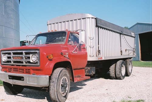 Property photo 4 - Farm Equipment Auction
