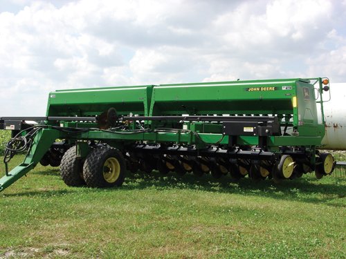 Property photo 34 - Farm Equipment Auction - Big Line of JD Equipment