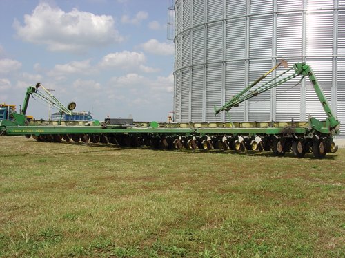 Property photo 25 - Farm Equipment Auction - Big Line of JD Equipment