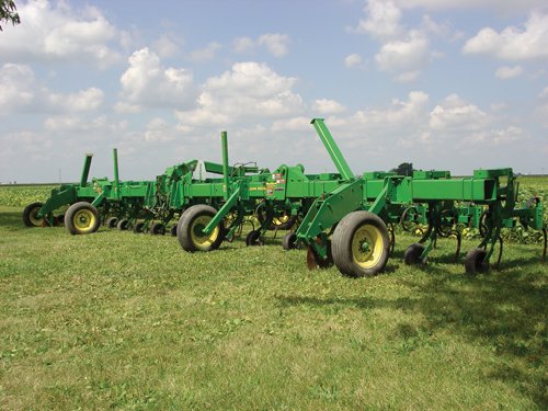 Property photo 32 - Farm Equipment Auction - Big Line of JD Equipment