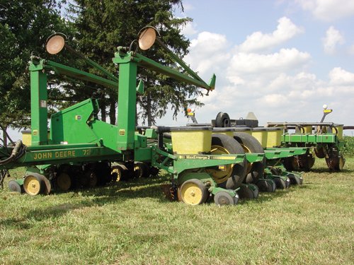 Property photo 7 - Farm Equipment Auction - Big Line of JD Equipment