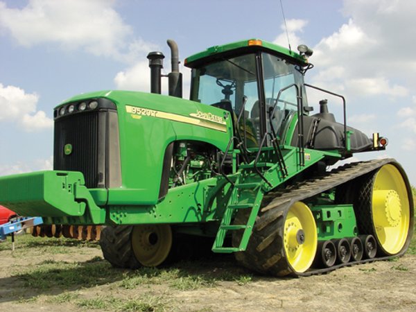 Farm Equipment Auction - Big Line of JD Equipment