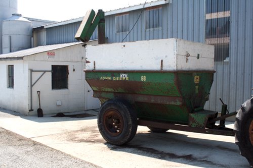 Property photo 12 - Thornton Farm Equipment Auction
