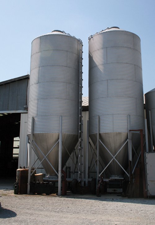 Property photo 23 - Thornton Farm Equipment Auction
