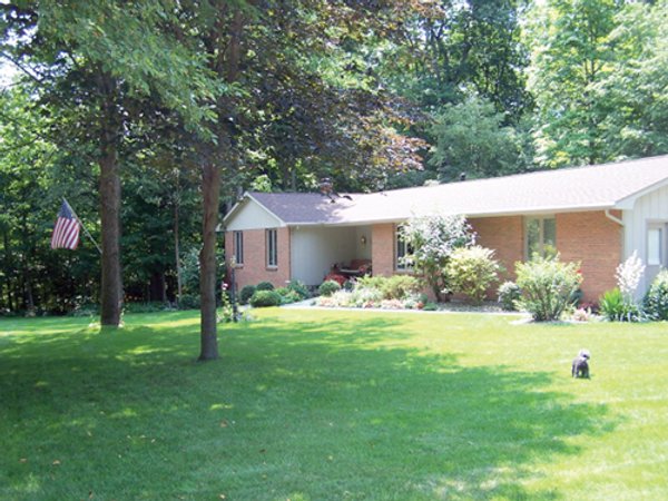SW Allen County 3 Bedroom Ranch On Full Unfinished Basement