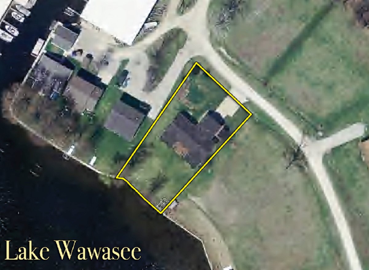 Tract map - Lakefront Sealed Bid Real Estate Auction