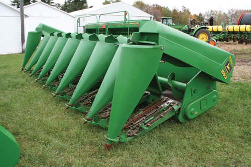 Property photo 38 - Hinz Farms, LLC Farm Equipment Auction
