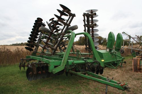 Property photo 21 - Hinz Farms, LLC Farm Equipment Auction