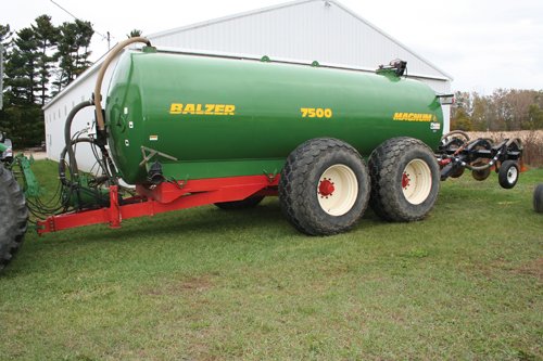 Property photo 36 - Hinz Farms, LLC Farm Equipment Auction