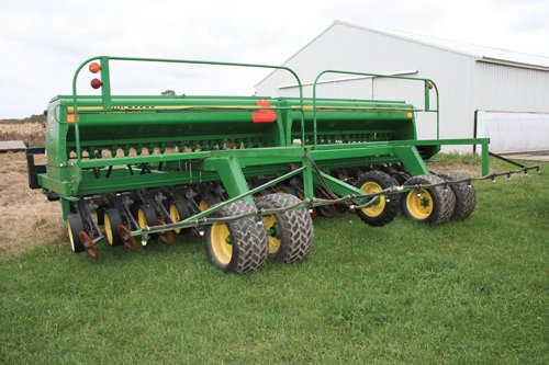 Property photo 18 - Hinz Farms, LLC Farm Equipment Auction