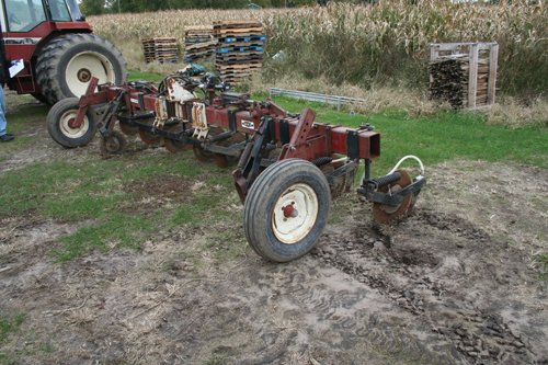 Property photo 59 - Hinz Farms, LLC Farm Equipment Auction