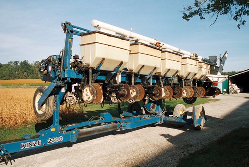 Property photo 11 - Crowl Bros. Farms, Farm Equipment Auction