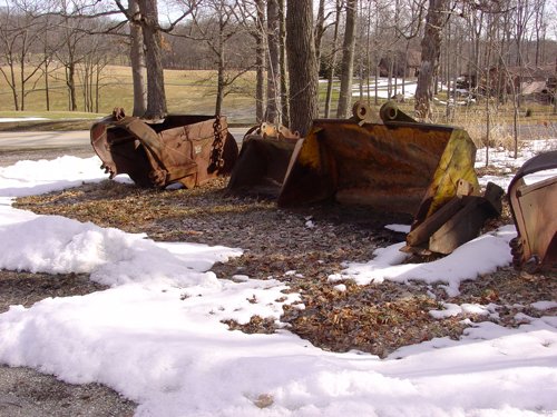 Property photo 12 - Excavator, Dozers, Construction Equipment, Tools & Guns