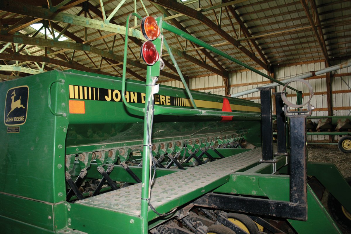 Property photo 13 - Schmidt Farm Equipment Auction