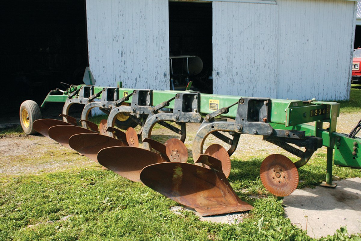Property photo 33 - Schmidt Farm Equipment Auction