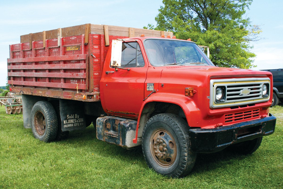Property photo 42 - Schmidt Farm Equipment Auction