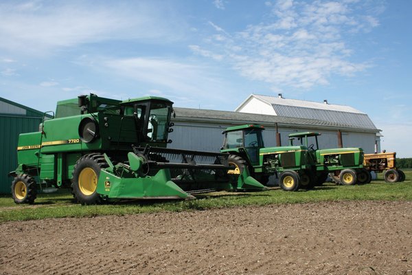 Schmidt Farm Equipment Auction