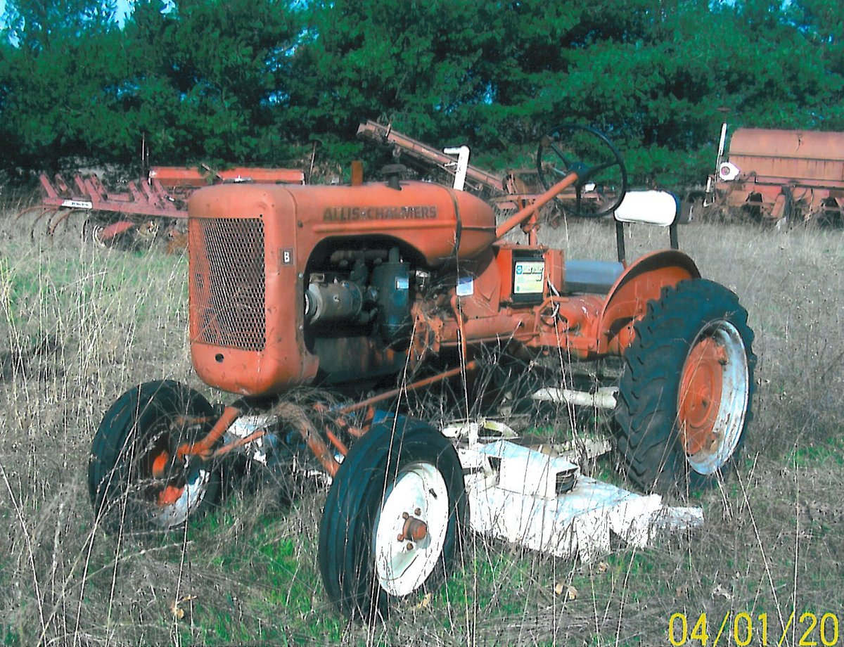 Property photo 10 - Farm and Construction Equipment - Bankruptcy Auction