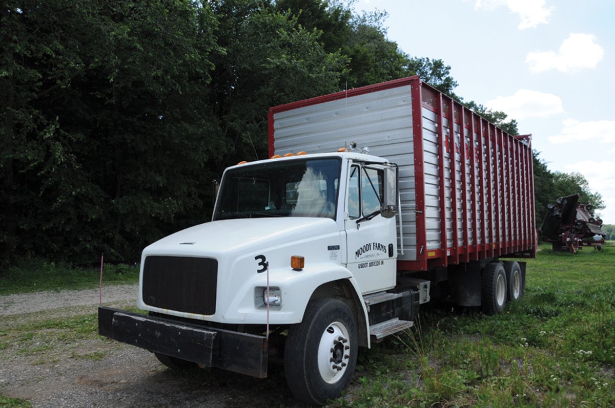 Property photo 11 - Moody Farms Equipment Auction