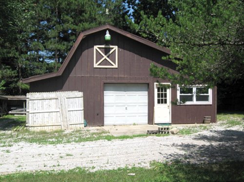 Property photo 9 - Real Estate Auction - 5 Bedroom Home