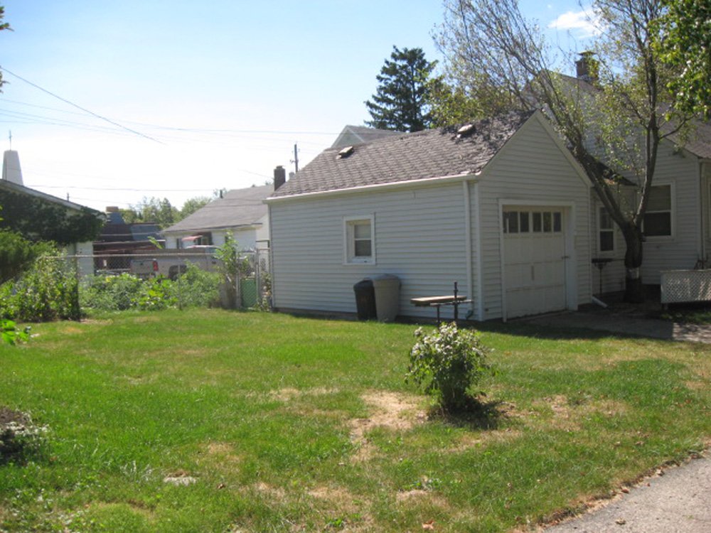 Property photo 17 - 2 BEDROOM 1.5 BATH, ON FULL BASEMENT  PARKVIEW AREA HOME
