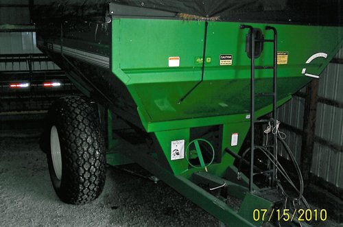 Property photo 17 - Glenn R. Jennings Farm Equipment Auction