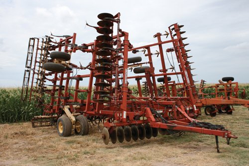 Property photo 273 - Renick Family Farms Kansas Equipment Auction