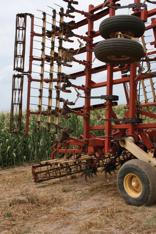 Property photo 301 - Renick Family Farms Kansas Equipment Auction