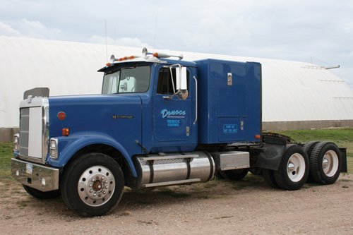 Property photo 104 - Renick Family Farms Kansas Equipment Auction