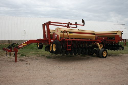 Property photo 203 - Renick Family Farms Kansas Equipment Auction