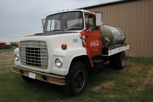 Property photo 46 - Renick Family Farms Kansas Equipment Auction