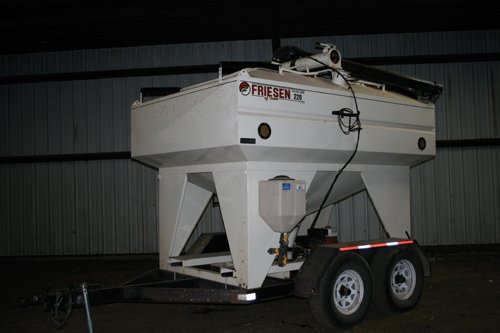 Property photo 233 - Renick Family Farms Kansas Equipment Auction