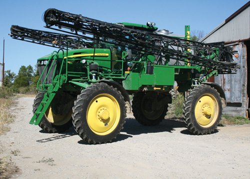 Property photo 15 - Henry Farm Equipment Auction