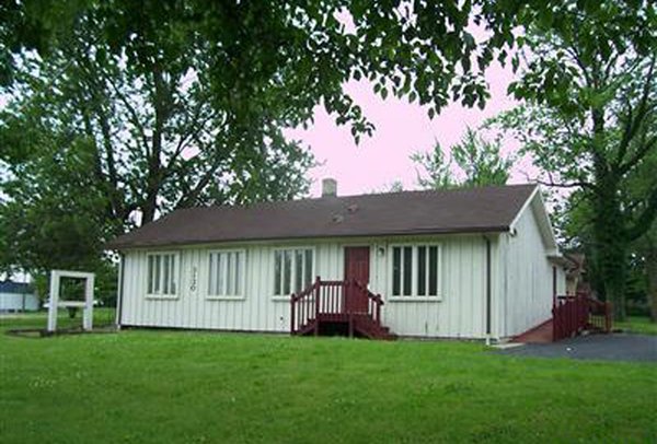 Fort Wayne Commercial Building & 3 Lots