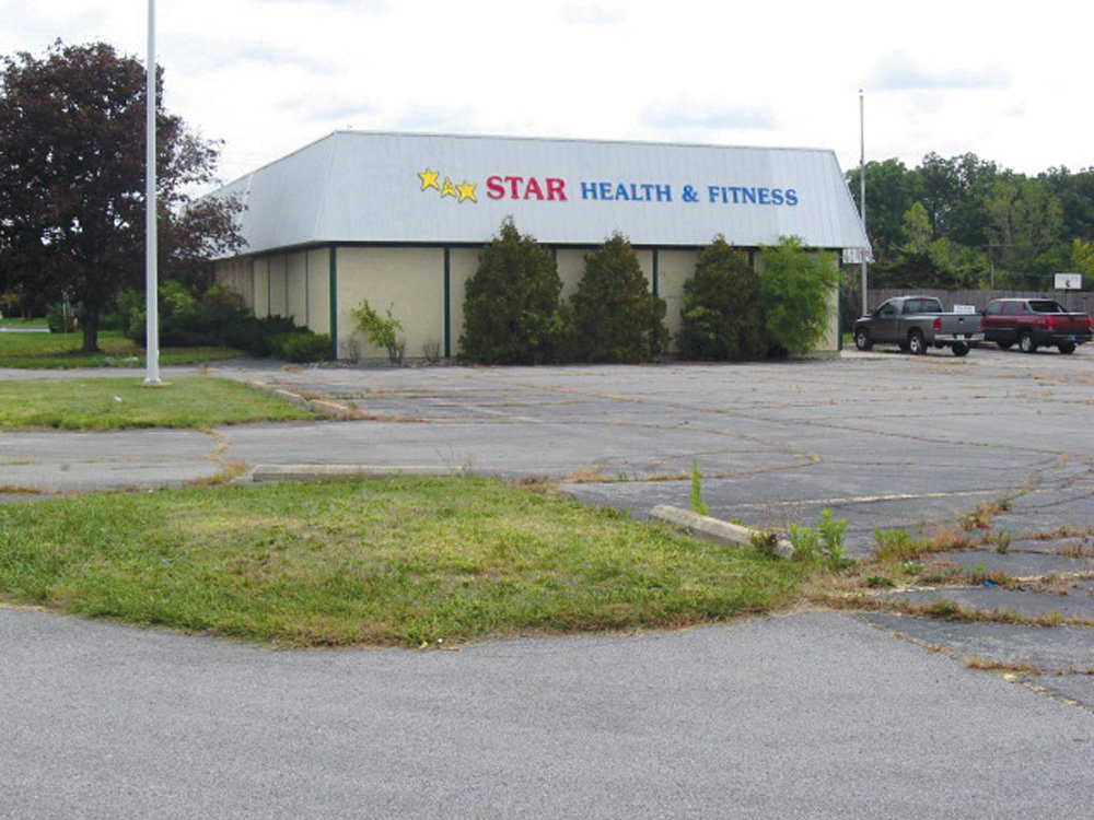 Property photo 11 - Star Fitness Auction w/ Health, Fitness, & Spa Equipment