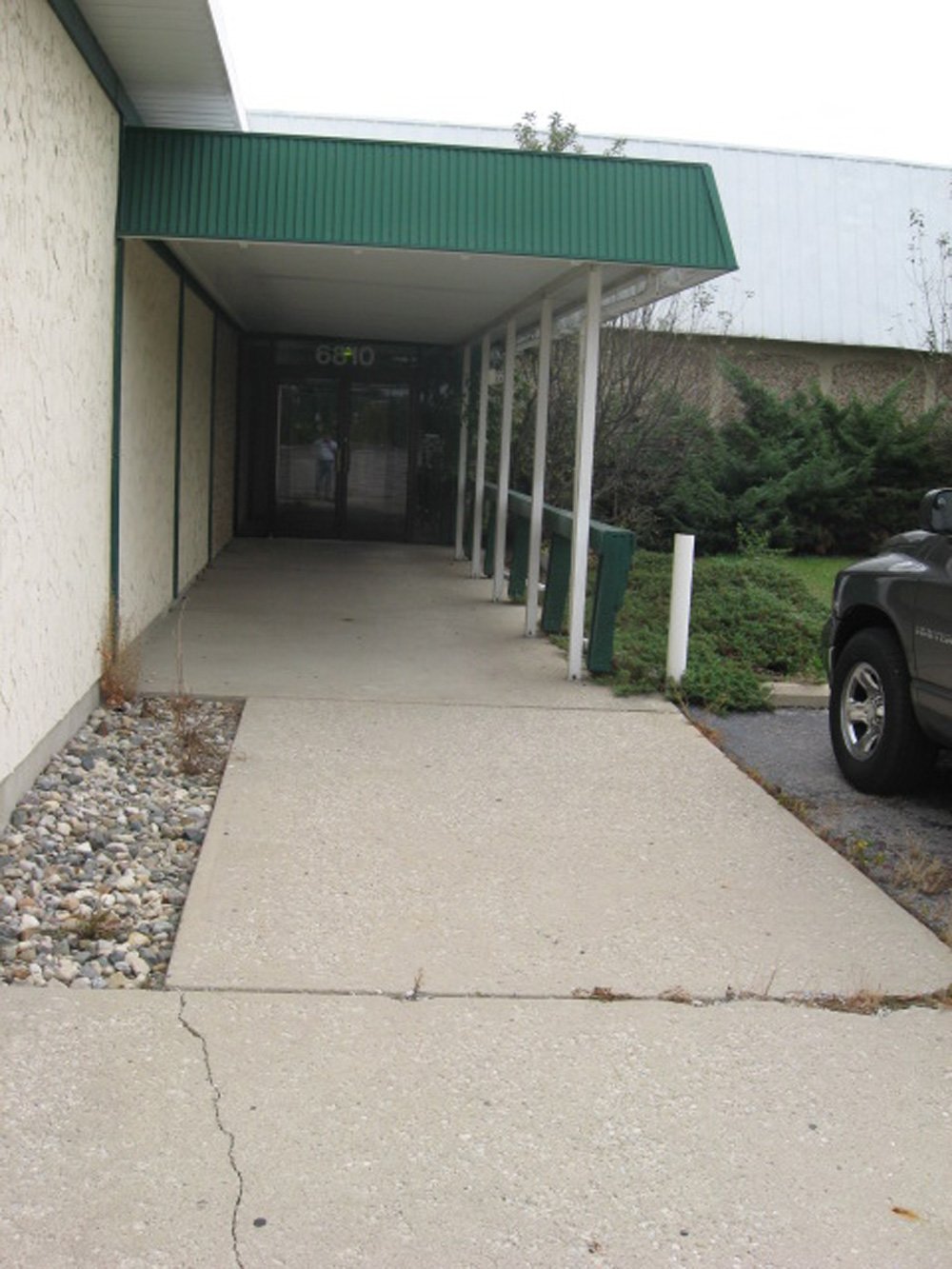 Property photo 32 - Star Fitness Auction w/ Health, Fitness, & Spa Equipment