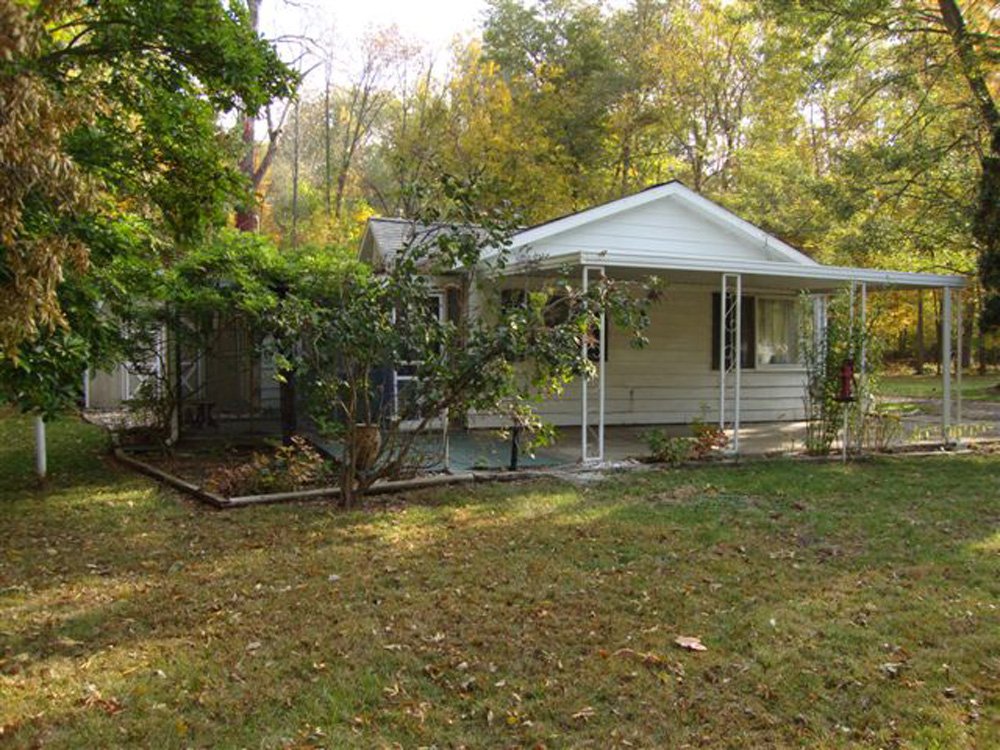 Property photo 2 - Home Near Walking Trails & Grace College