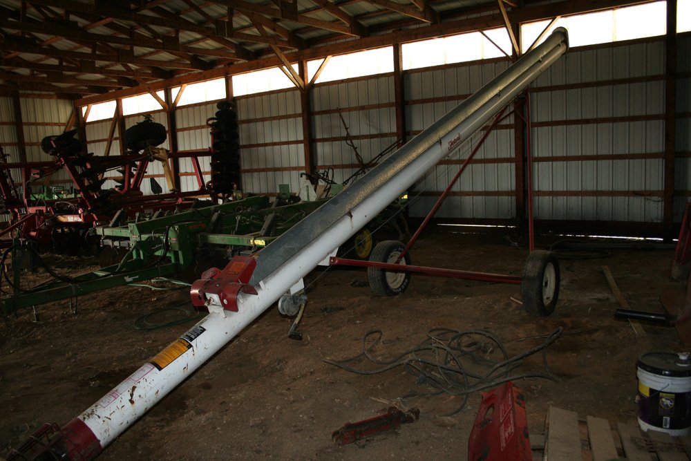 Property photo 29 - Farm Equipment Auction - Southwest, MI