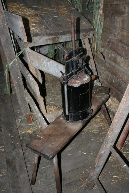 Property photo 11 - Antique Auction