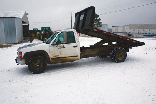 Property photo 18 - Ray Cattle Company Equipment Auction