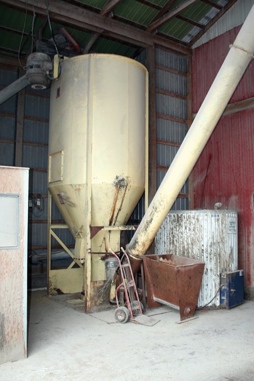 Property photo 26 - Farm Equipment Auction