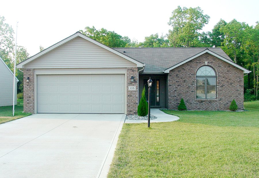 For sale: Brick Front Ranch Home - Columbia City, IN