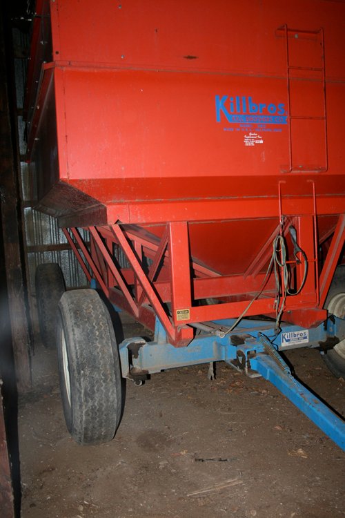 Property photo 9 - Yoder Farm Equipment Auction