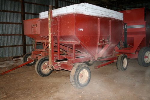 Property photo 22 - Yoder Farm Equipment Auction