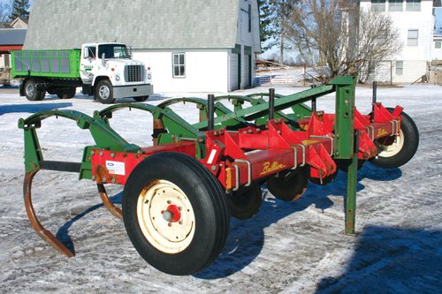 Property photo 93 - H. H. Driggs Farms Farm Equipment Auction