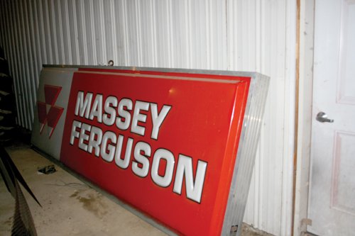 Property photo 78 - AREA FARMERS Surplus Auction