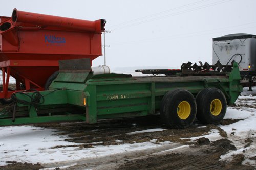 Property photo 104 - AREA FARMERS Surplus Auction