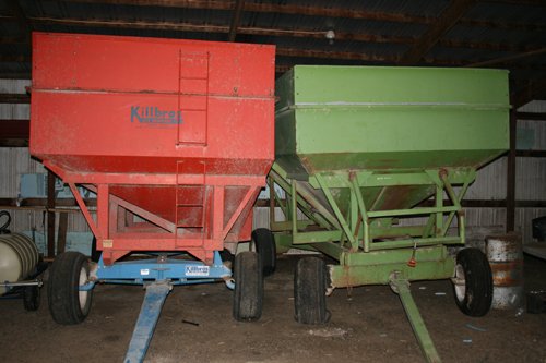 Property photo 48 - Farmer's Grain & Ag Extra Farm Equipment Auction