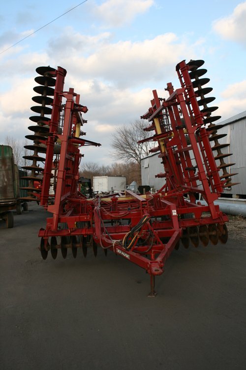 Property photo 108 - Farmer's Grain & Ag Extra Farm Equipment Auction